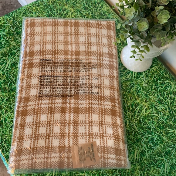 Timberland, Plaid Scarf neutral colors, NWT - Picture 6 of 9